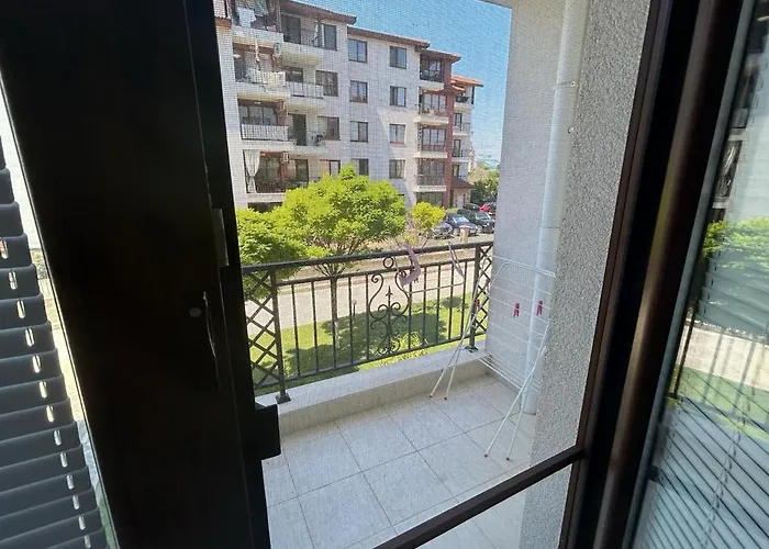 Apolon 9 Apartment *